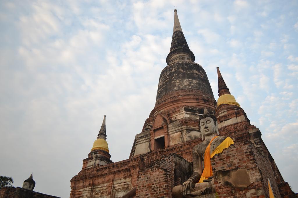 Brickhouse Ayutthaya Guesthouse Est 1986 Exteriör bild