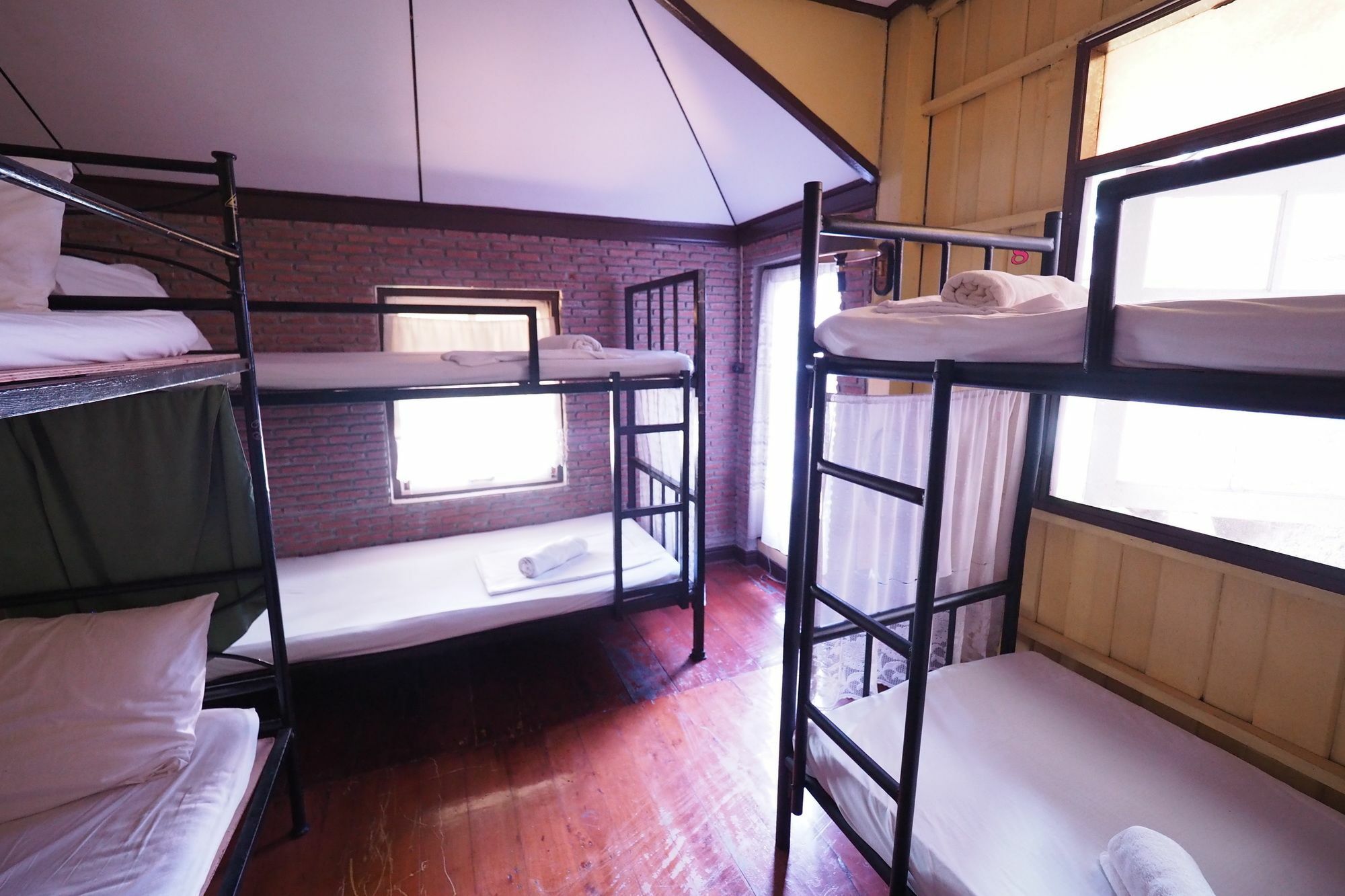 Brickhouse Ayutthaya Guesthouse Est 1986 Exteriör bild